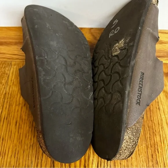 Birkenstock Arizona Sandals - Picture 9 of 9